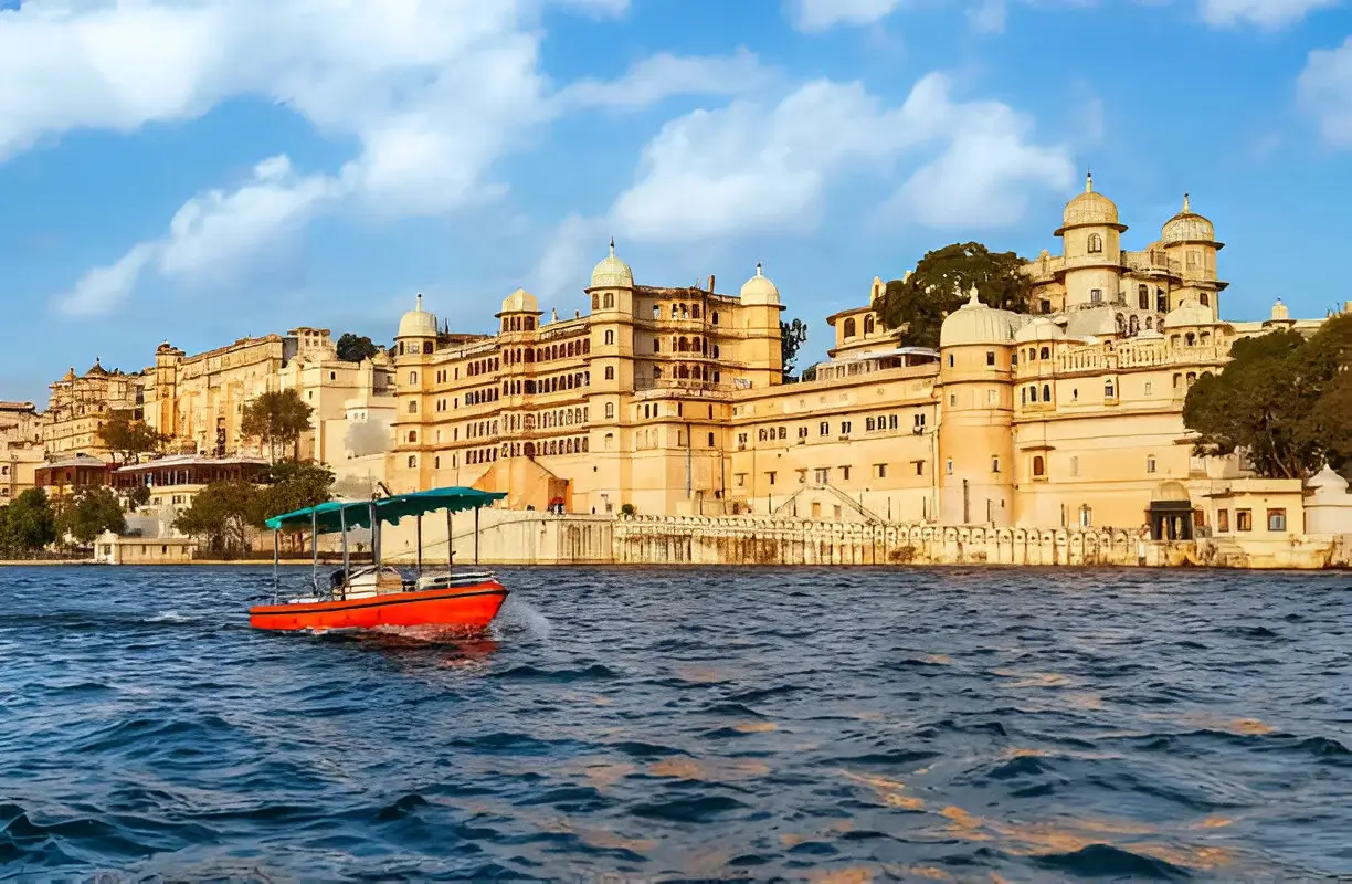 Traditional Hotel in Udaipur Traditional Hotel in Udaipur