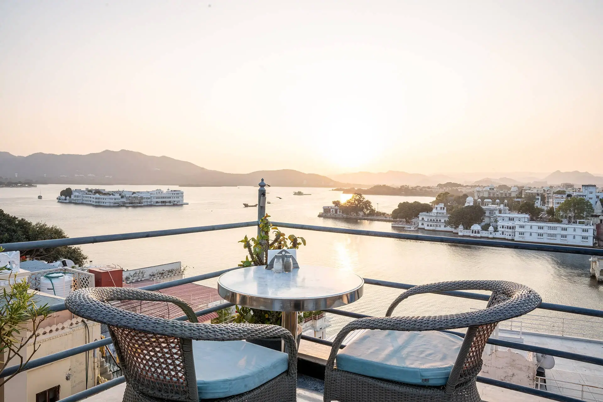 Hotel near Lake Pichola Udaipur